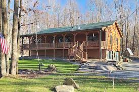 lake ariel cabin house