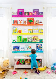 16 Nursery Bookshelf Ideas That Will