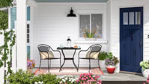 How To Decorate Your Porch For Spring