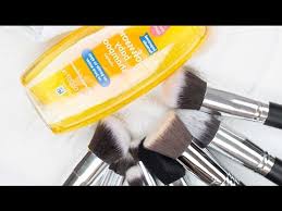 how to clean makeup brushes with baby