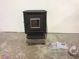 When loaded with the right fuel (high quality pellets, that is), a great pellet stove can achieve an efficiency rating of 90 percent. Auction62 Com England Stove Works Model 25 Pdvc 55