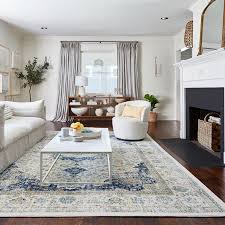 what color rug goes with a beige couch