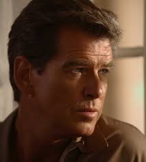 The Brosnan Era '1995 - 2002' - Page 5 Images?q=tbn:ANd9GcR4CcBL0HXYD9BJ_YccbXsDNMue4T5iLP1336wH3J-TW7SIC1Uv