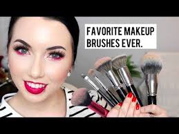 must have makeup brushes you