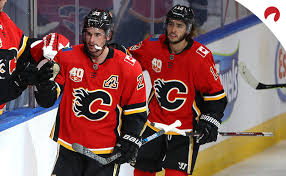 See the live scores and odds from the nhl game between jets and flames at rogers place on august 2, 2020. Winnipeg Jets Vs Calgary Flames Betting Preview Odds Shark