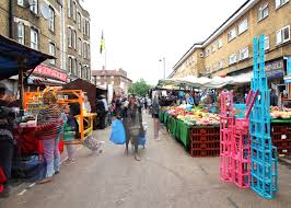 create folding market stalls in london