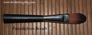 basic makeup brushes for beginners