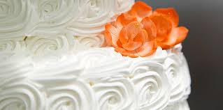 Simple wedding cakes and small homemade cake alternatives like cookies and donuts are so hot right now. Beautiful And Delicious Wedding Cakes Publix Super Market The Publix Checkout