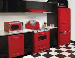 red kitchen appliances, retro kitchen
