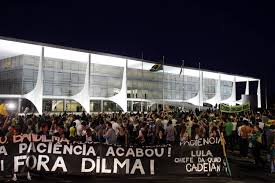 Resultado de imagen para manifestaciones contra Dilma Rousseff y Lula da Silva