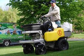 139 lawn care technician jobs available in minnesota on indeed.com. Putting The Care In Lawn Care How Lawn Spray Technician Jobs Can Become Way More