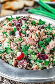 10 min terranean tuna salad bold