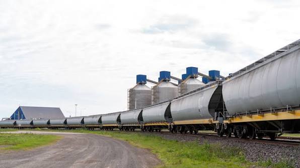 180 vagones como estos ya están en la vía 🛤️ ✓ Beneficiarán a la logística ferroviaria de los productos agrícolas desde el norte del país con destino a los puertos del Gran