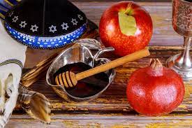 Rosh Hashanah and How Is It Celebrated ...