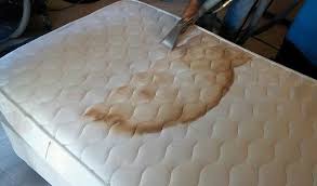 remove odors and stains from mattress