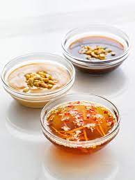 3 clic spring roll dipping sauces