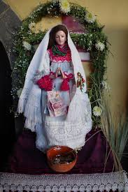 File:Virgen de Dolores, Michocán, México.jpg - Wikimedia Commons