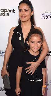 Salma hayek pinault, урождённая са́льма вальга́рма ха́йек химе́нес (исп. You Won T Believe How Much Salma Hayek S Daughter Has Grown Celebrity Baby Fashion Celebrity Siblings Famous Moms