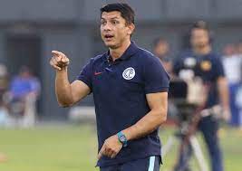 Gustavo atilano florentín morínigo (born 30 june 1978) is a paraguayan football manager and former player who played as a defender. Gustavo Florentin El Director Joda Tri Strongest Facebook