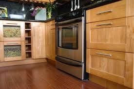 red oak kitchen cabinets red oak