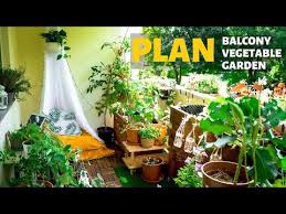 How To Plan A Balcony Vegetable Garden