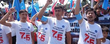Uygur Türklerinin protesto eylem resimleri ile ilgili görsel sonucu