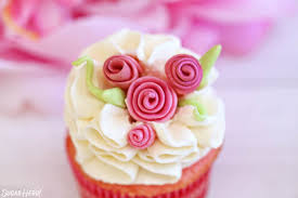 fondant rose cupcakes sugarhero