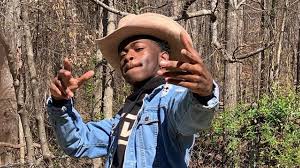 Old Town Road Yeehaws Its Way To No 1 On The Billboard Hot 100