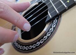 fingernail lesson for clical guitar