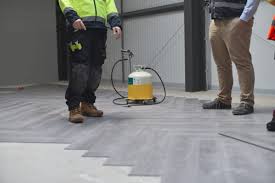 choose the right flooring adhesive for