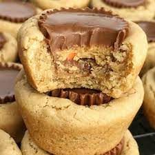 Reese S Peanut Butter Cookie Cups Together As Family gambar png