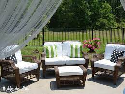 diy painted outdoor cushions and a