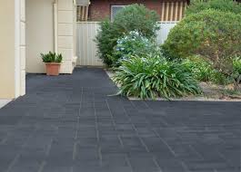 Maintaining Your Driveway Pavers