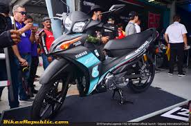 Read expert reviews, user reviews & compare yamaha lagenda 115z 2021 is a 2 seater moped. 2019 Yamaha Lagenda 115z Gp Edition Unveiled Rm5 580 Bikesrepublic