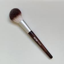 chi chi loose powder makeup brush