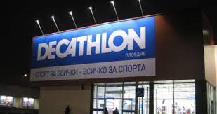 Открий подходящата спортна екипировка в третия по големина магазин на decathlon в страната. Klienti Dekatlon Farco Svetlinni Reklamni Resheniya