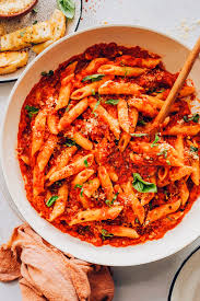 easy penne arrabbiata minimalist