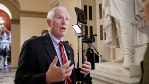 Rep. Mo Brooks suggests rocks falling into oceans causing seas to ...