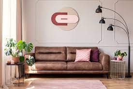 color of rug goes with a brown couch