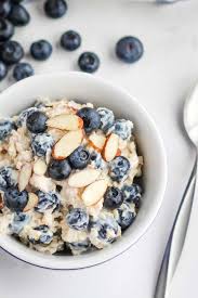 easy blueberry overnight oats a 5