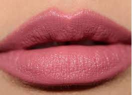 mac lified creme lipstick mmmmm