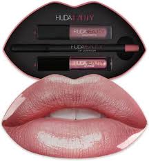 huda beauty contour strobe lipstick