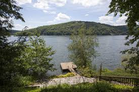 candlewood lake homes real