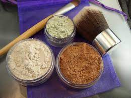 is mineral makeup less toxic than regular
