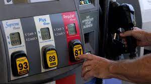 gas s dropping as americans plan