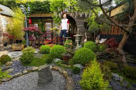 10k Creating Japanese Zen Garden In His