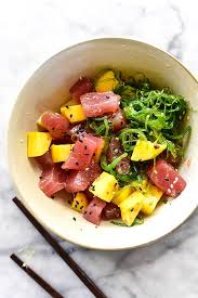 ahi tuna poke salad with mango