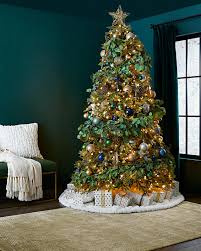 How To Put Lights On A Christmas Tree Better Homes Gardens
