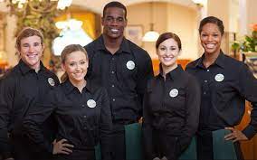 olive garden uniform all you need know