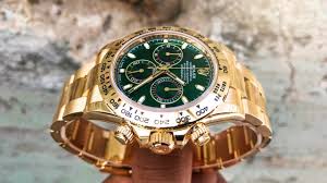 A solid gold rolex watch is truly something special. Rolex Daytona Review Ref 116508 Yellow Gold With Emerald Green Dial Youtube